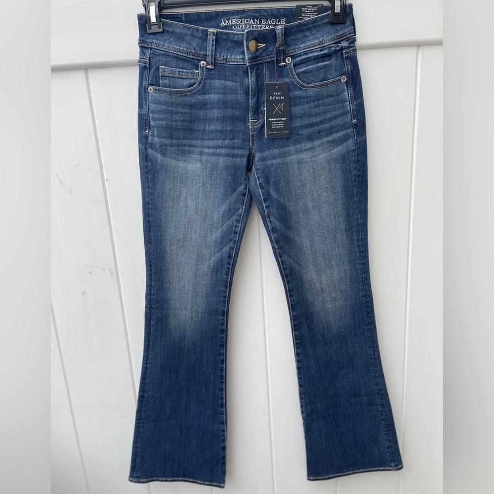 American Eagle 🦅 kickboot denim midrise super stretch size 4 jeans NWT